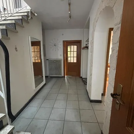Modernes Ruhiges Bei Kassel - Ganzes Mit 4 Schlafzimmern, Sauna & Garten Σπίτι διακοπών