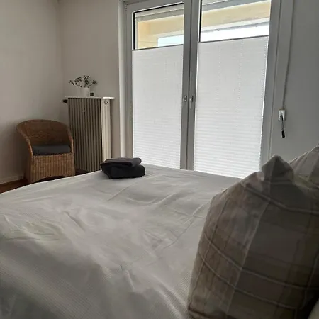 Casa de Férias Modernes Ruhiges Bei Kassel - Ganzes Mit 4 Schlafzimmern, Sauna & Garten