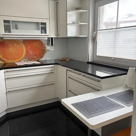 Modernes Ruhiges Bei Kassel - Ganzes Mit 4 Schlafzimmern, Sauna & Garten *