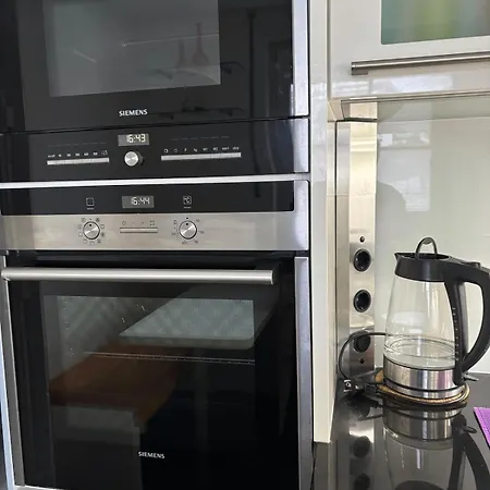 Modernes Ruhiges Bei Kassel - Ganzes Mit 4 Schlafzimmern, Sauna & Garten Casa de Férias