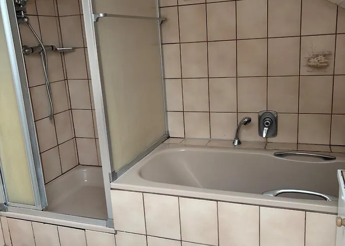 Modernes Ruhiges Landhaus Bei Kassel - Ganzes Ferienhaus Mit 4 Schlafzimmern, Sauna & Garten * Niedenstein