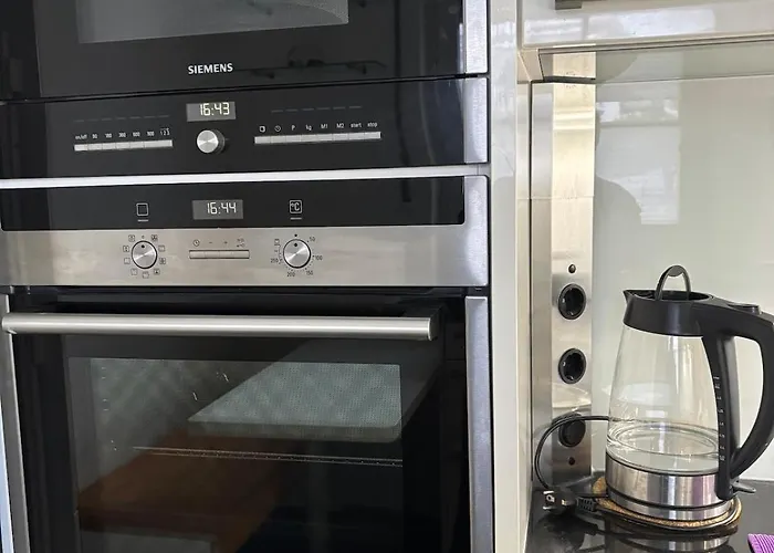 Modernes Ruhiges Landhaus Bei Kassel - Ganzes Ferienhaus Mit 4 Schlafzimmern, Sauna & Garten Holiday home